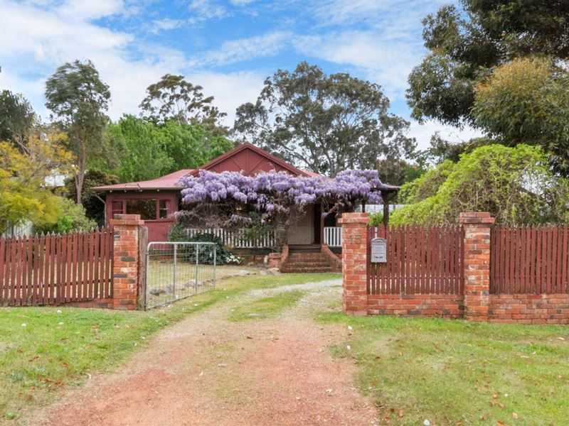 15 Maguire Road, Helena Valley