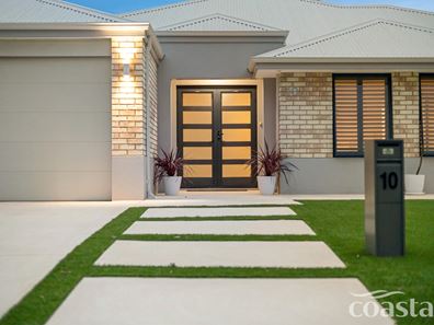 10 Montague St, Secret Harbour WA 6173