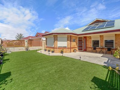 20 Carpentaria Drive, Port Kennedy WA 6172