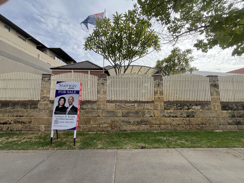 13 Mirror Lane, Ascot