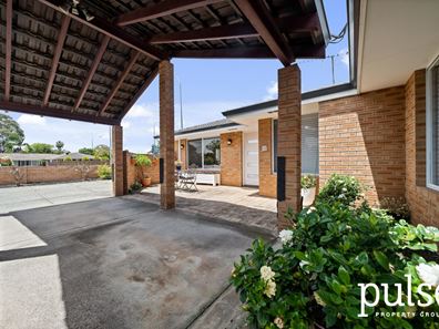 1/1 Wheatley Drive, Bull Creek WA 6149