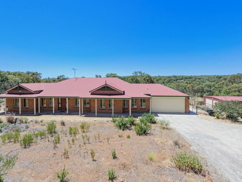35 Andalusian Retreat, Brigadoon