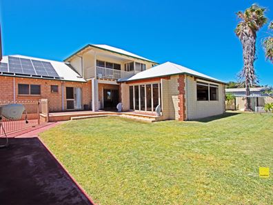 7 Tuart St, Leeman WA 6514