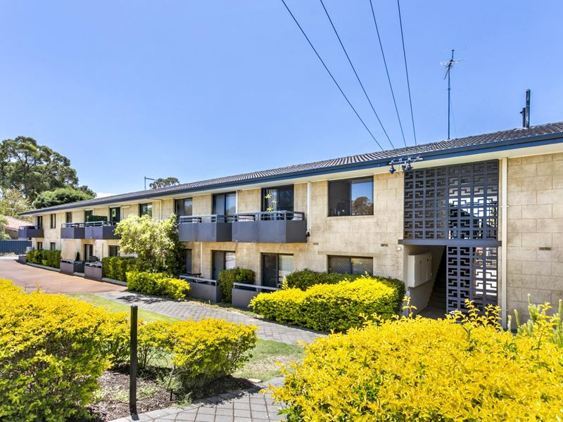 6/30 Lorraine Place, Hamilton Hill WA 6163