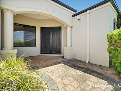 33 Shallcross Street, Yangebup WA 6164