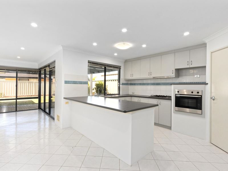 14 Rendition Place, Redcliffe