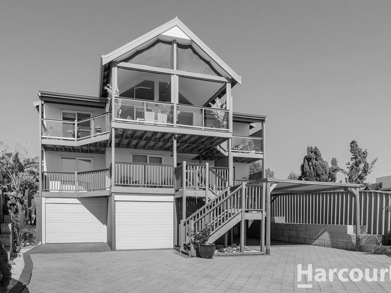 4A Ironbark Place, Halls Head WA 6210