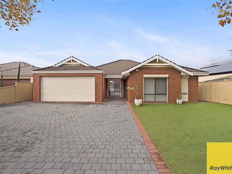 67 Towncentre Drive, Thornlie