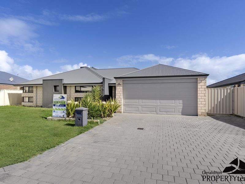 7 Carmela Corner, Wandina WA 6530