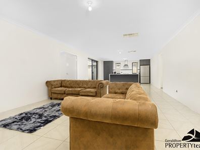 7 Carmela Corner, Wandina WA 6530