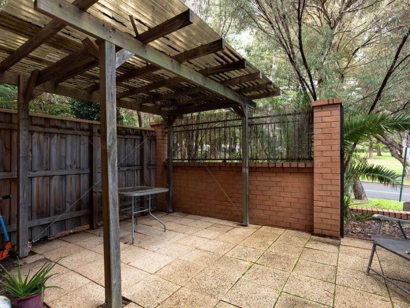 2/100-108 Subiaco Road, Subiaco