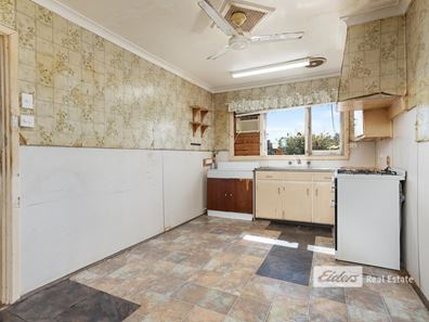 11 Bedingfeld Road, Pinjarra WA 6208