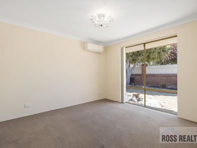 1/247 The Strand, Dianella WA 6059