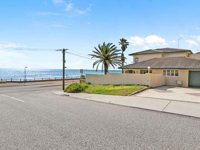 1 Mary Street, Watermans Bay WA 6020