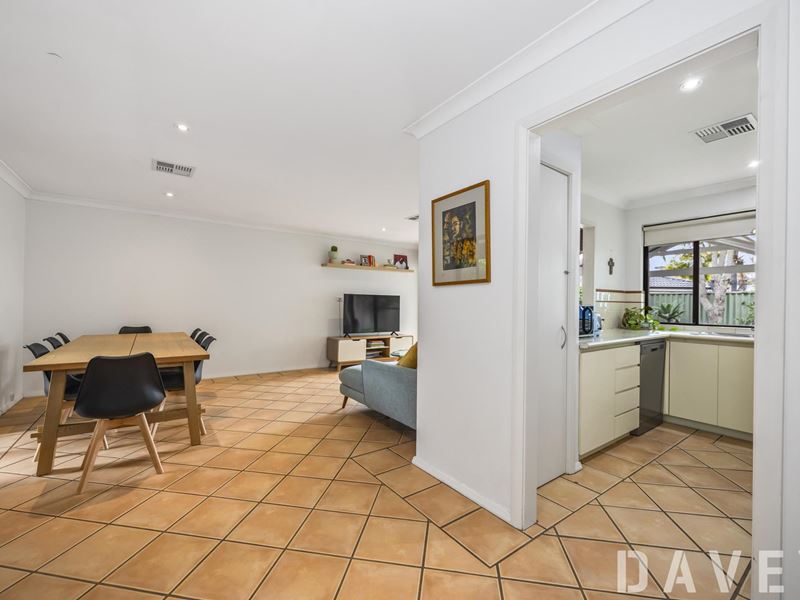 9 Arthur Court, Carine WA 6020