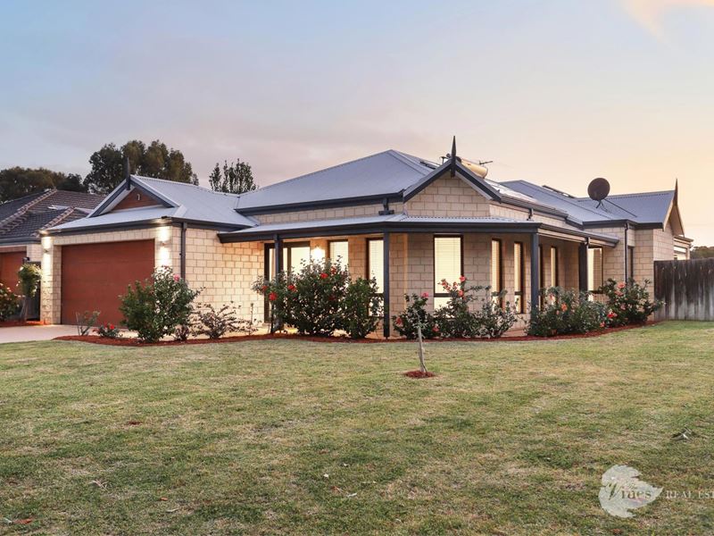 4 Kildare Lane, The Vines