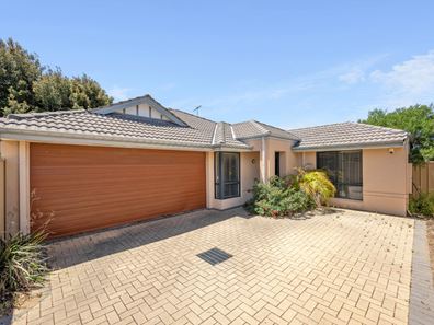 19B Tarn Drive, Canning Vale WA 6155