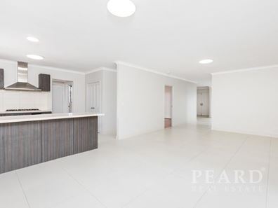 4 Plunkett Turn, Canning Vale WA 6155