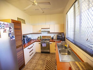 7 Reynolds Place, South Hedland WA 6722