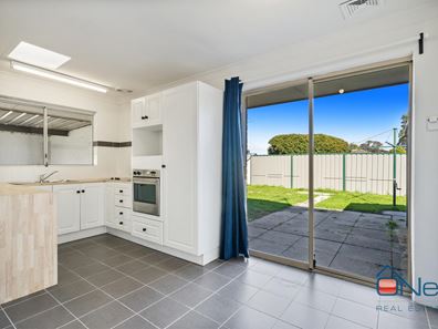 1 Peel Court, Armadale WA 6112