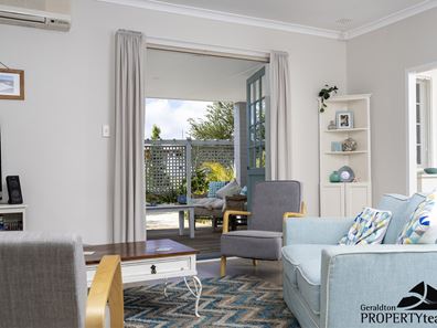 1 Maidstone Street, Mount Tarcoola WA 6530