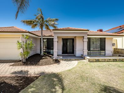 3 Vanguard Place, Currambine WA 6028