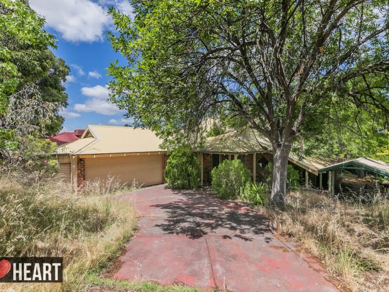 5 Foxon Road, Bibra Lake WA 6163