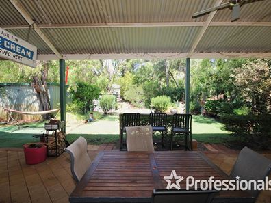 2 Mizzen Place, Leschenault WA 6233