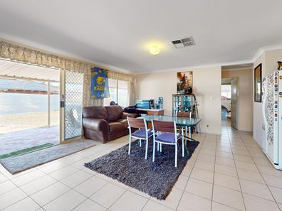 1 Delmore Glade, Kiara WA 6054