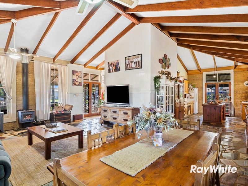 27 Nairn Road, Coodanup