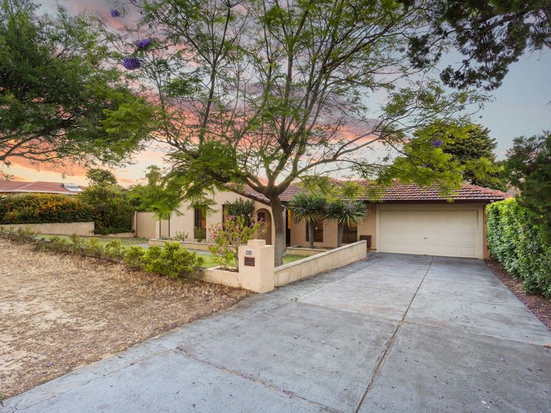 23 Hanrahan Loop, Kardinya