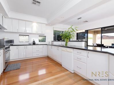 17 Cawdor  Lane, Darch WA 6065