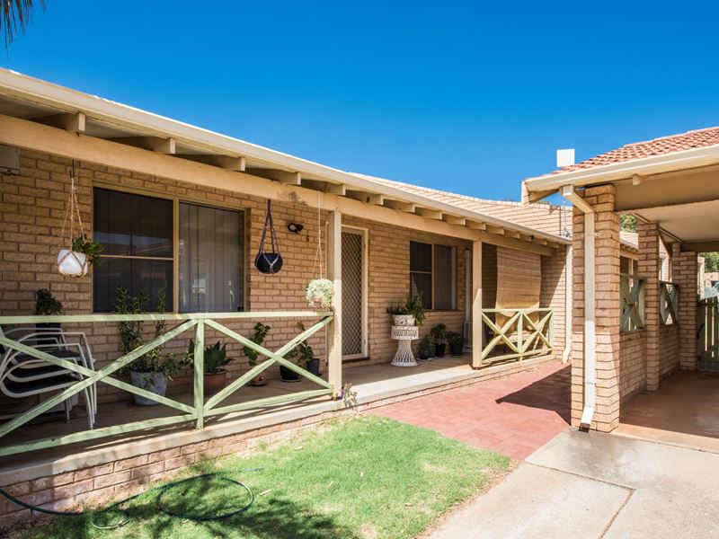 6/69 Railway Street, Bluff Point WA 6530