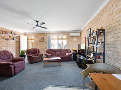 6/69 Railway Street, Bluff Point WA 6530