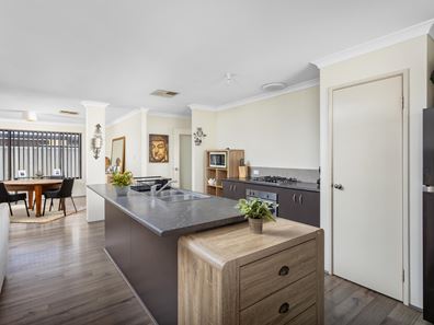 34 Claymore Loop, Dalyellup WA 6230