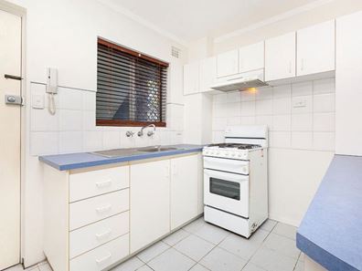 35/34 Davies Road, Claremont WA 6010