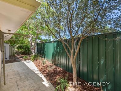 8 Nooyan Close, South Guildford WA 6055