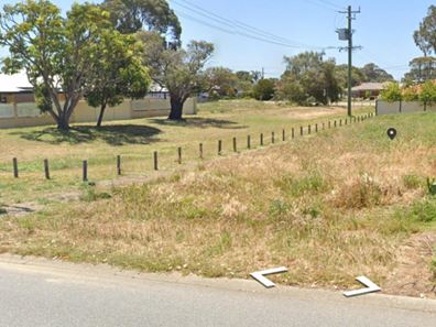 16A Kitchener Street, Dudley Park WA 6210