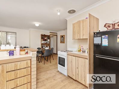 2 Truscan Close, Cooloongup WA 6168