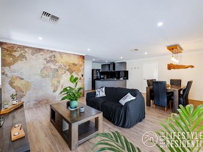 12 Trevally Avenue, Two Rocks WA 6037