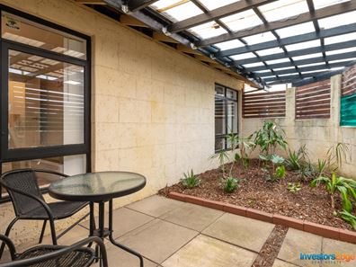 44 Waratah Drive, Camillo WA 6111