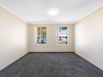 3 San Sebastian Boulevard, Port Kennedy WA 6172