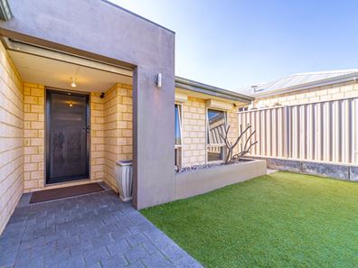 13 Lennox Drive, Secret Harbour WA 6173