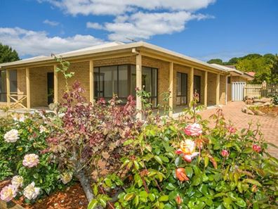 7 Barrett-Lennard, Winthrop WA 6150