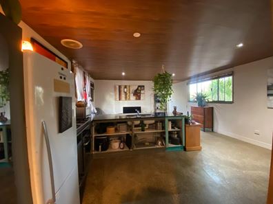 24a Eastwell Road, Australind WA 6233