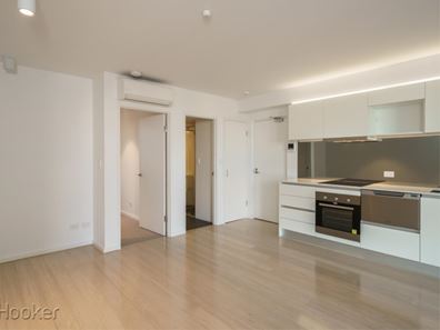 7/89 Aberdeen Street, Northbridge WA 6003
