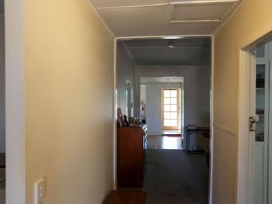 20 Roberts Street, Norseman WA 6443