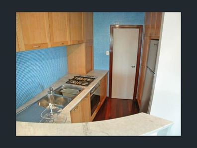 2/11 Ruth Street, Perth WA 6000