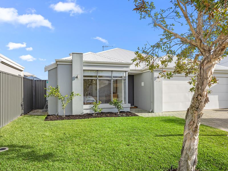 15 Topiary Avenue, Piara Waters