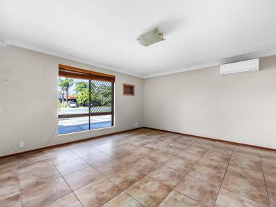 83 Wilfred Road, Thornlie WA 6108